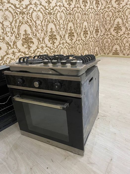 Газ плита, духовка, вытяшка