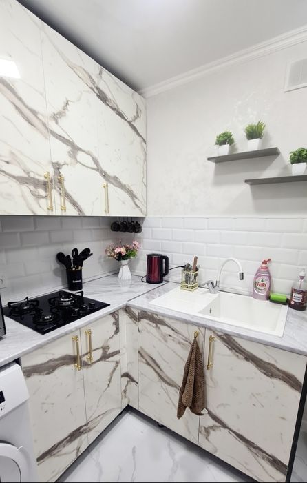 3ком Арбат посуточно. Айбергенова 1Б