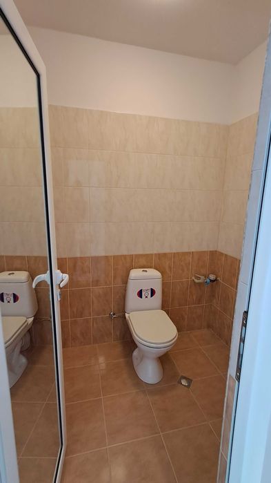 Дава се под наем Магазин в Хисаря - 25 кв.м за 250 € - Снимка #3