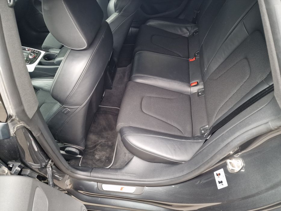 Vind audi a5 2015 impecabil