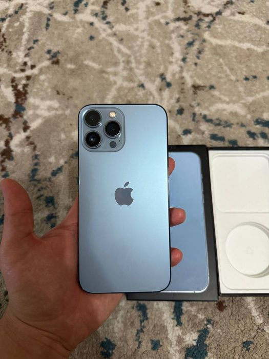 Iphone 13 pro max. 2 ta bor. ko'k va gold