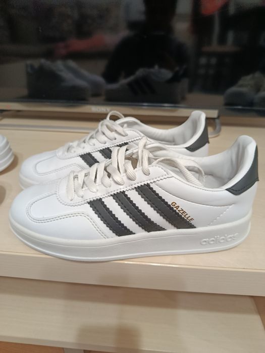 Adidas gazelle  кожа