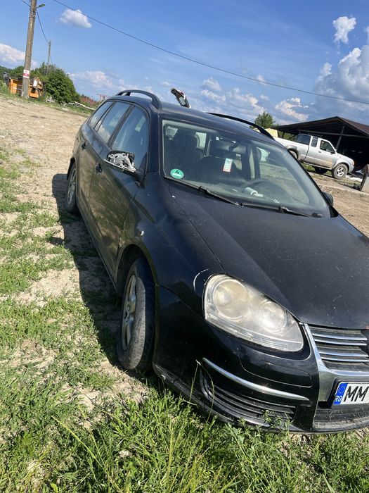 Golf 5 pentru dezmembrat