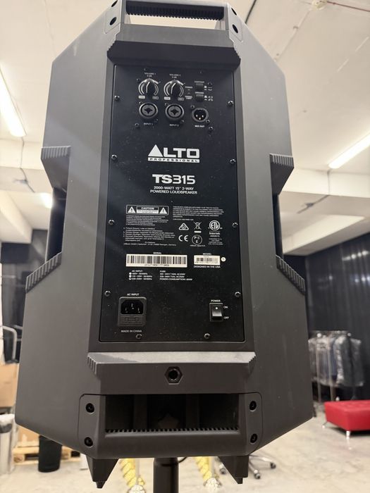 Активна тонколона  Alto Professional TS315
