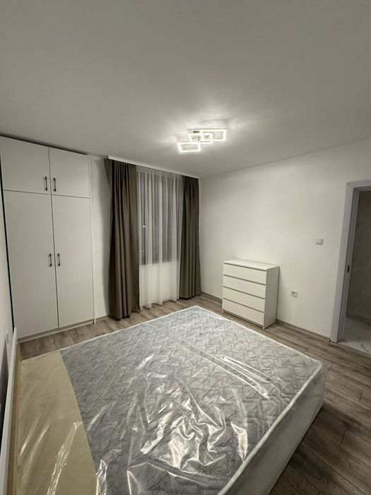 Дава се под наем Четиристаен апартамент в Варна, Възраждане 1 - 110 кв.м за 703.8 € - Снимка #3