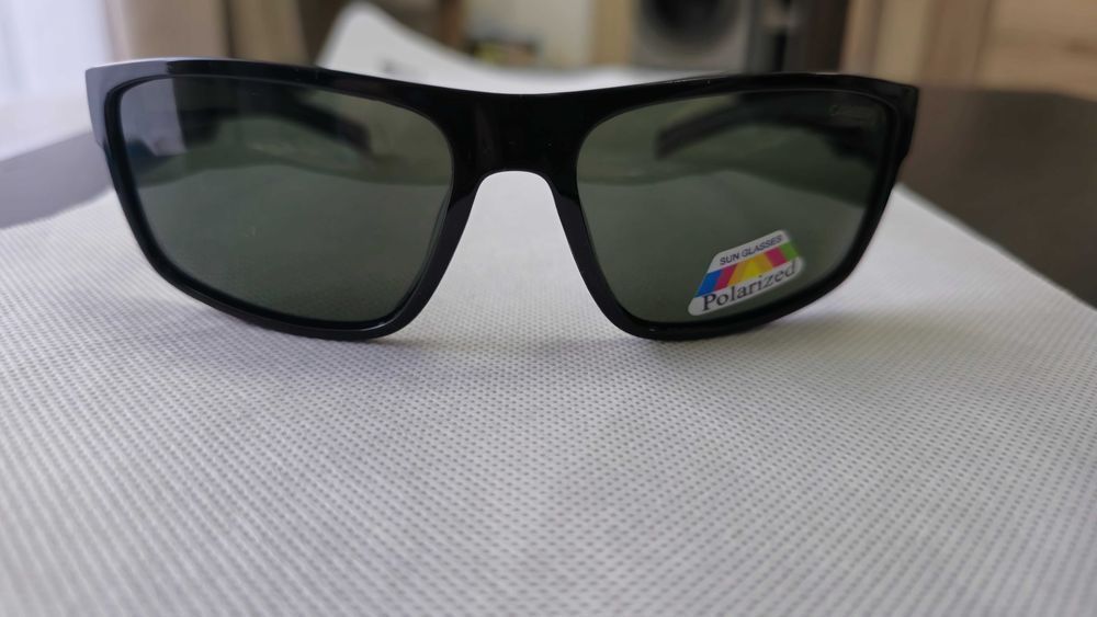 Ochelari de soare Carrera lentila verde.