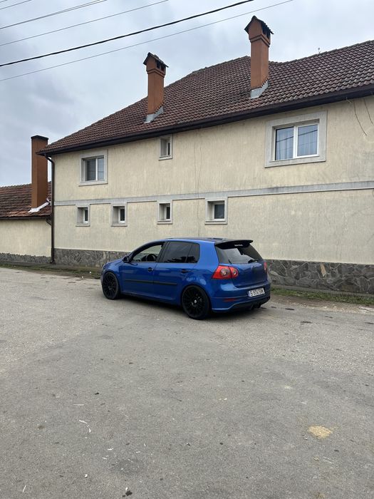 Vand sau schimb golf5 2.0BKD