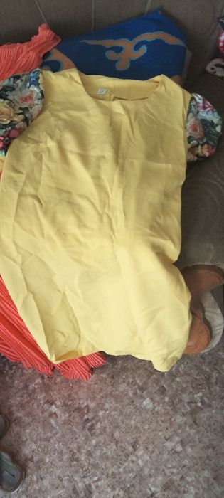 Продам платья летние