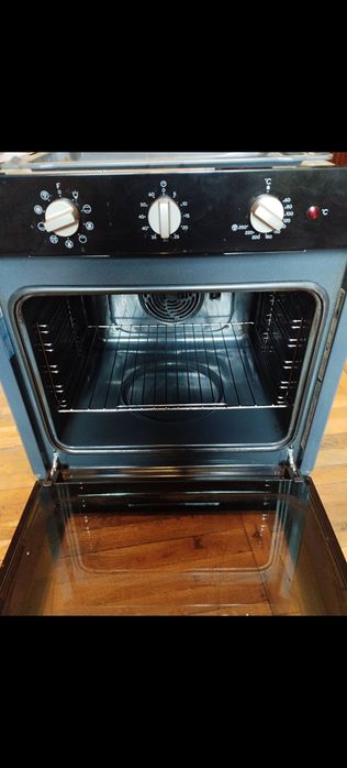 Печка за вграждане indesit