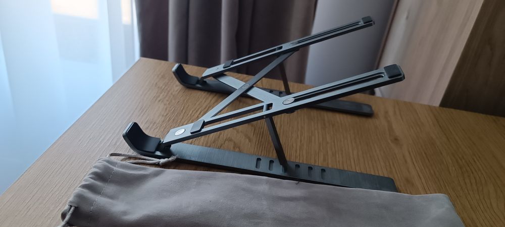 Stand laptop pliabil