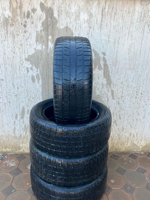 Шины зимние ЛИПУЧКА R20