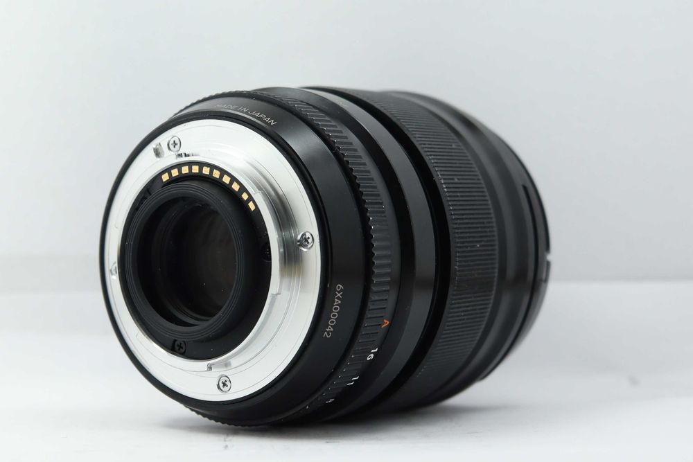 Obiectiv Fujifilm XF 16mm f/1.4 R WR, în stare excelentă