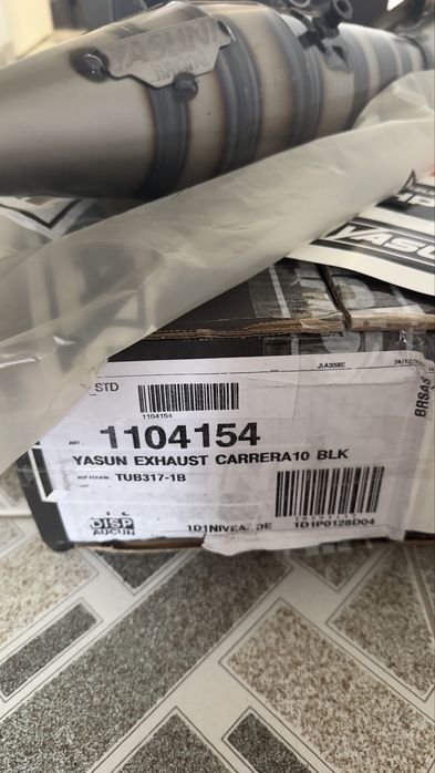 Yasuni Carrera 10 Black Minarelli Horizontal