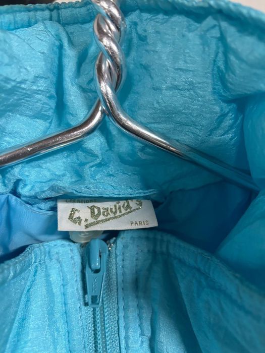 Лыжный комбинезон женски