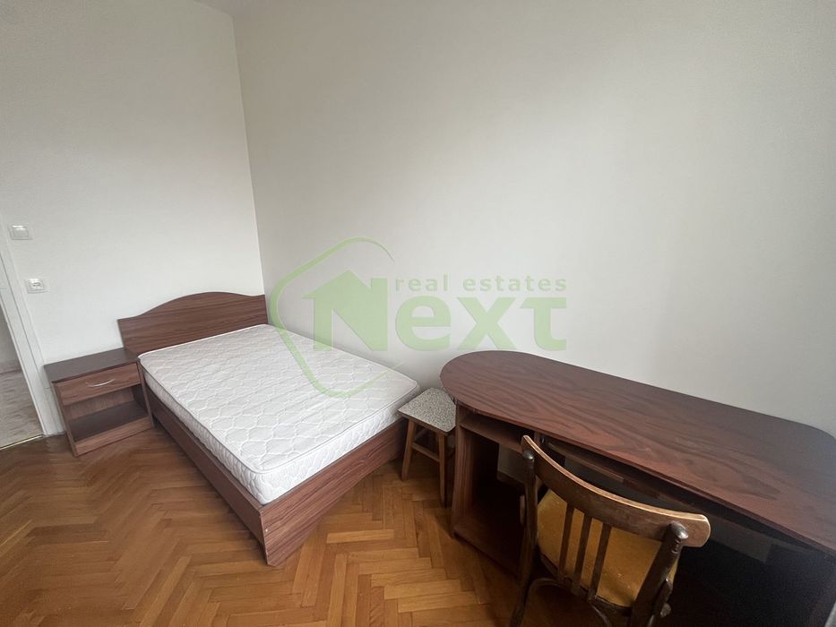 Дава се под наем Двустаен апартамент в София, Център - 52 кв.м за 448.8 € - Снимка #2