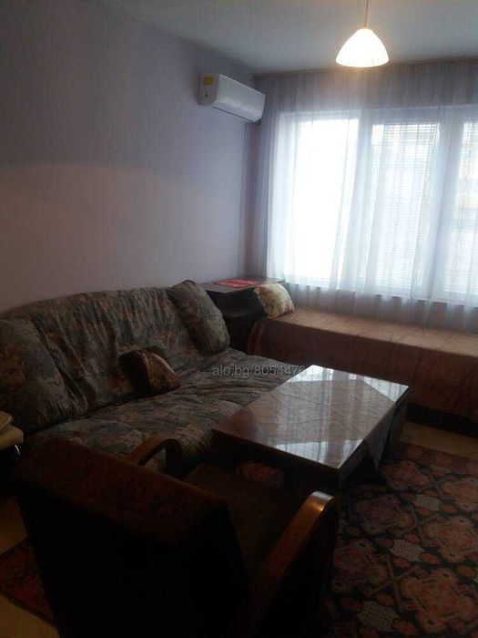 Дава се под наем Двустаен апартамент в Велико Търново, Бузлуджа - 62 кв.м за 255 € - Снимка #1