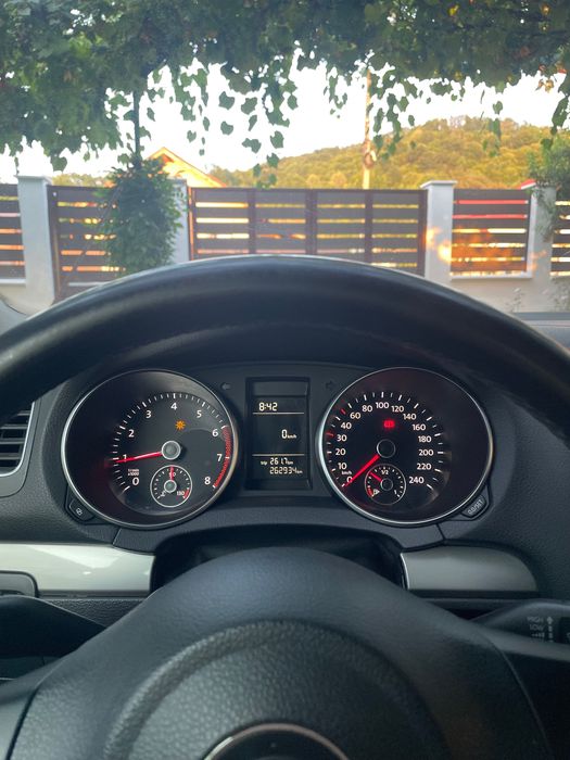 VOLKSWAGEN Golf 2011 — imagine 3