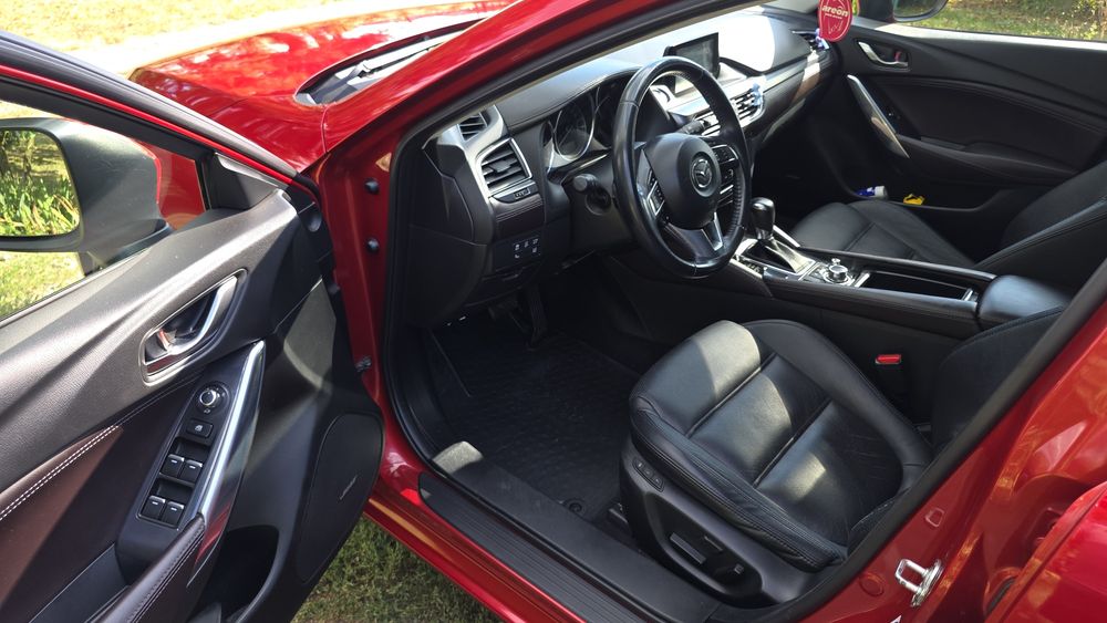 Mazda6 awd 2.2d 175cp