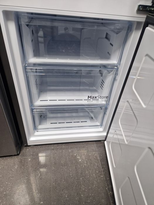 Хладилник с фризер Beko 200 см NoFrost