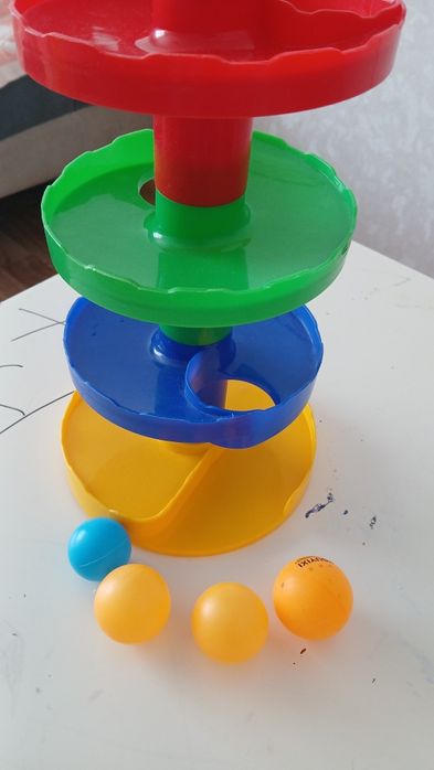 Весёлая горка" с шариками