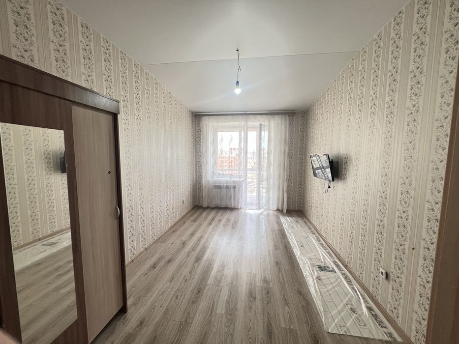 1 комнатная мкрн Юбилейный (не купэ)