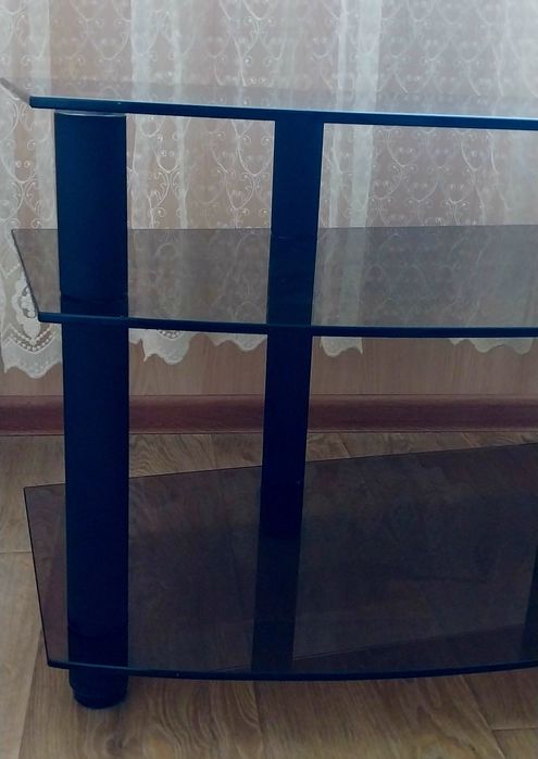 Продам подставку под телевизор