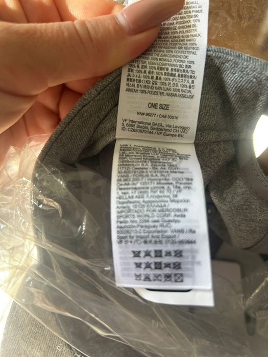 Șepci Vans diverse culori