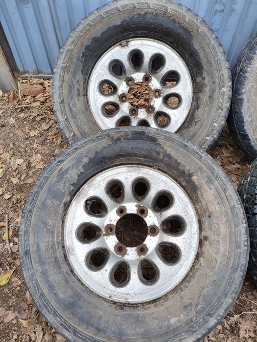 Принимаем б/у Шины Любых размеров