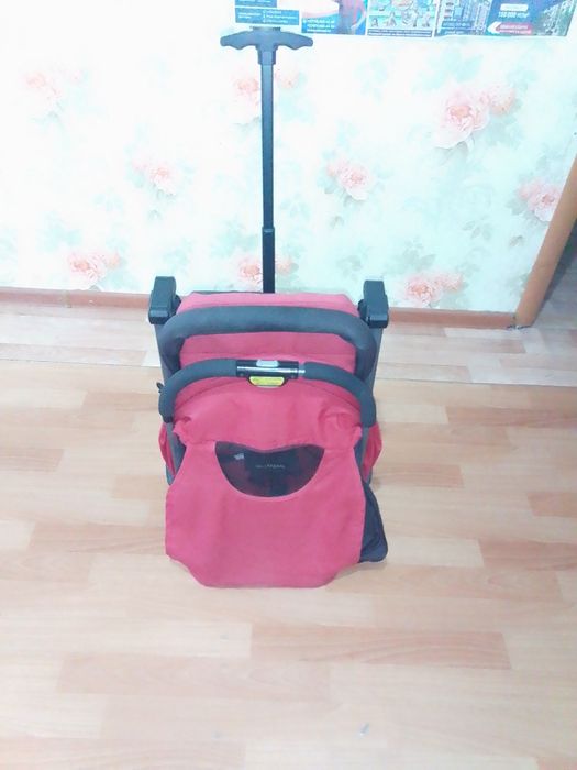 Продам коляску б.у в нормальном состоянии