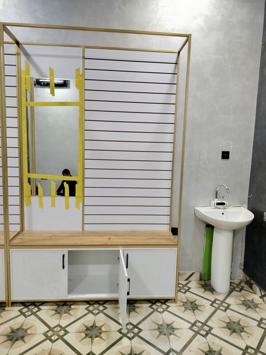 Loft mebel dokon uchun rastalari