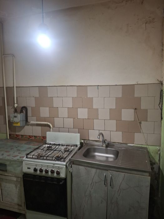 Шахар марказидан 2 хонали квартира сотилади