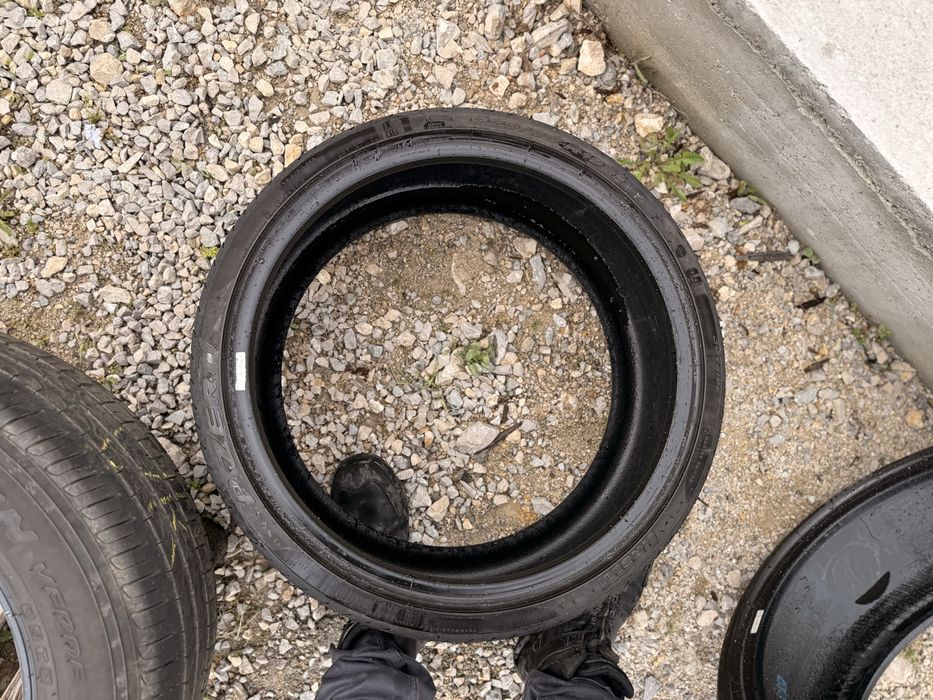 летни гуми 225/35/19 ДОТ:22 PIRELLI