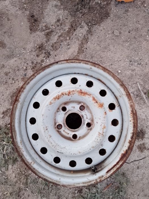 диски газеля 1штук срочно!