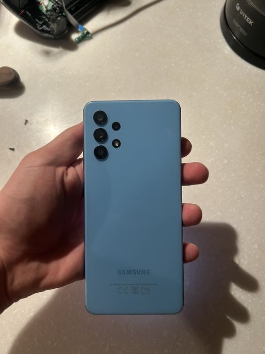 Телефон самсунг А32