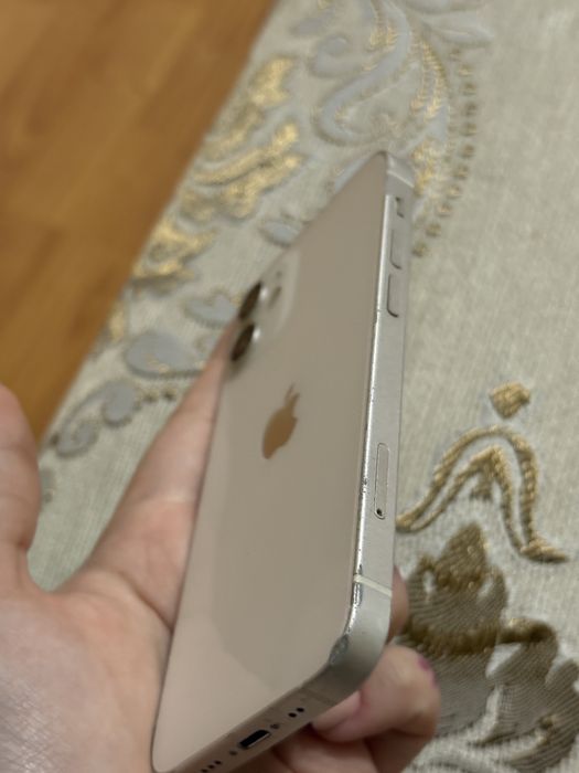 Айфон 12 мини.