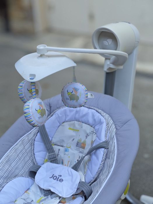 Бебешка електрическа люлка  Jole