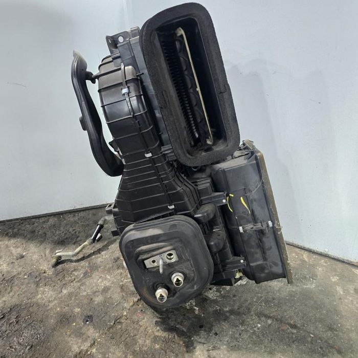 Carcasa aeroterma climatronic Opel Astra J Facelift