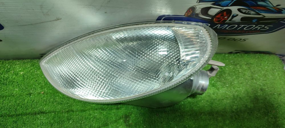 LUMINA DE ZI STANGA HALOGEN MERCEDES-BENZ SLK (R170) COD OEM A1708260143 / 1315113090 / 1315106925 1996-2004 (5G2)