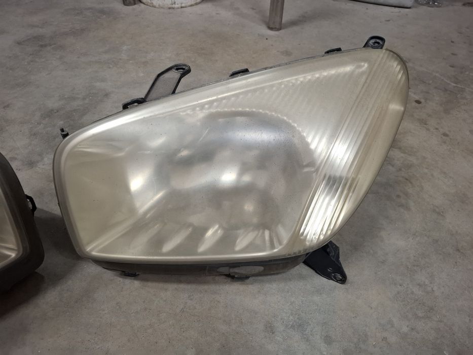 Фар - фарове Toyota Rav4  / Тойота Рав4 2000г.