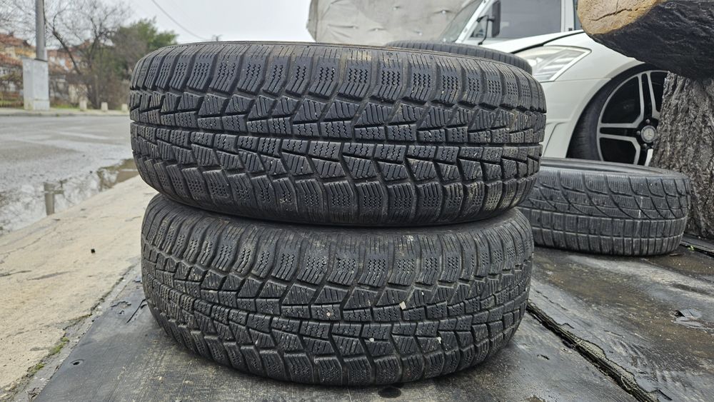 2бр гуми 195 65 15 дот 22