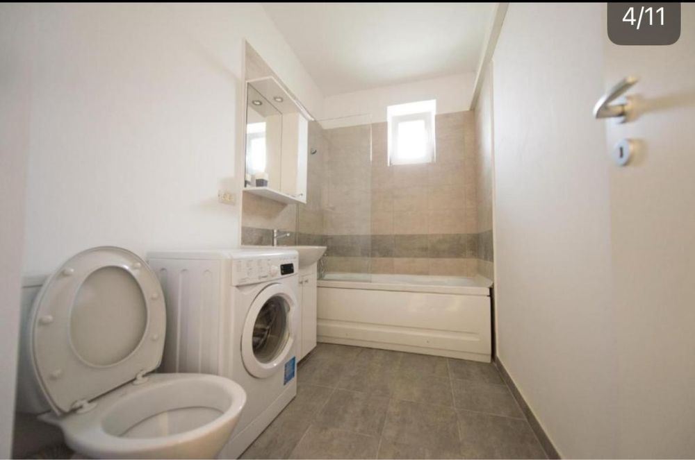 Închiriez Apartament cu doua camere, decomandat, etaj 3, bloc nou.