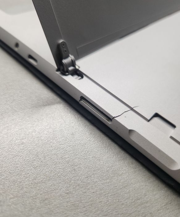 Tableta Microsoft Surface GO Petresti • OLX.ro