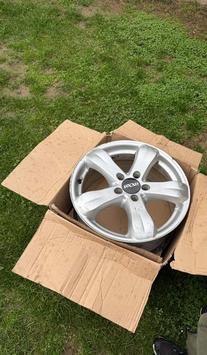 Джанти NXX, 4 бр. 17ц.
Съхранявани са в кашони и са готови за монтаж.