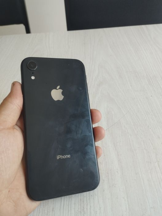 iPhone XR 128 xotira 78 yomkist