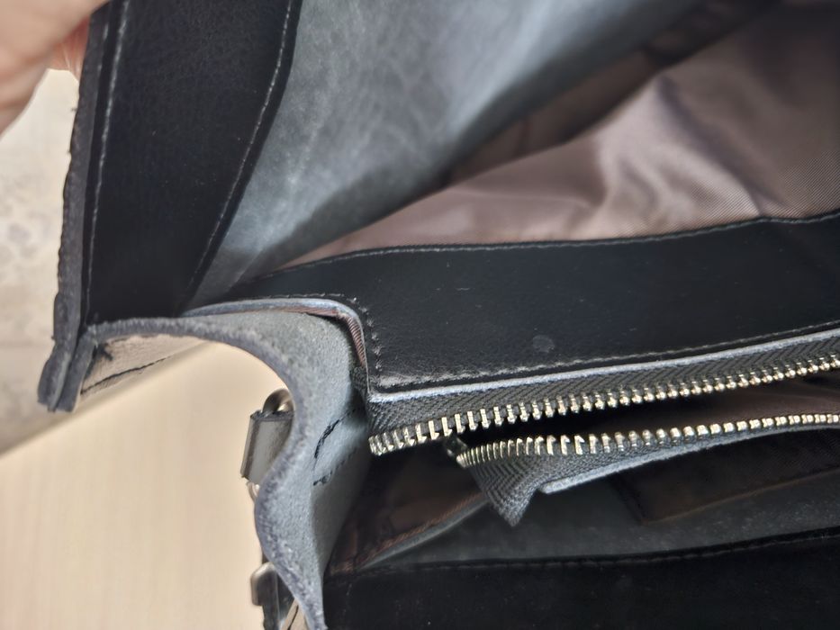 Продам сумку из натуральной кожи