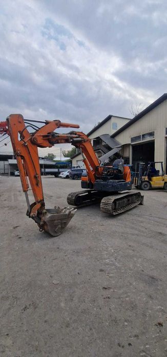 Продам мини экскаваторы Hitachi EX55 UR