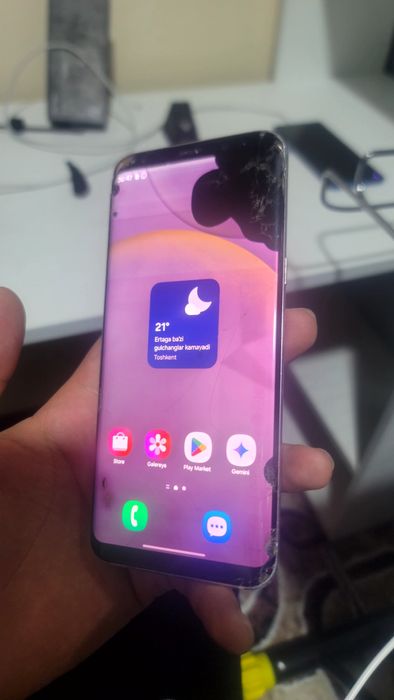 Samsung note 8 va s8+