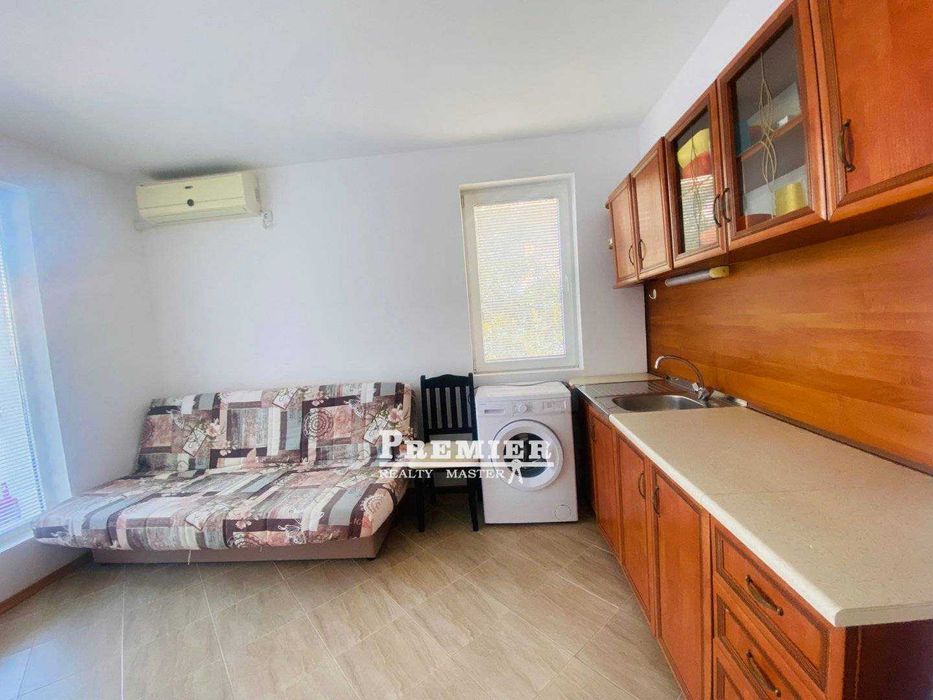 Продава се Двустаен апартамент в Бургас, Акациите - 59 кв.м за 1185 €/кв.м - Снимка #6
