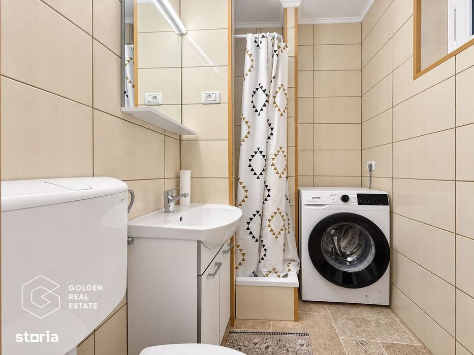 Apartament 3 camere, etaj 2, Piata Mica