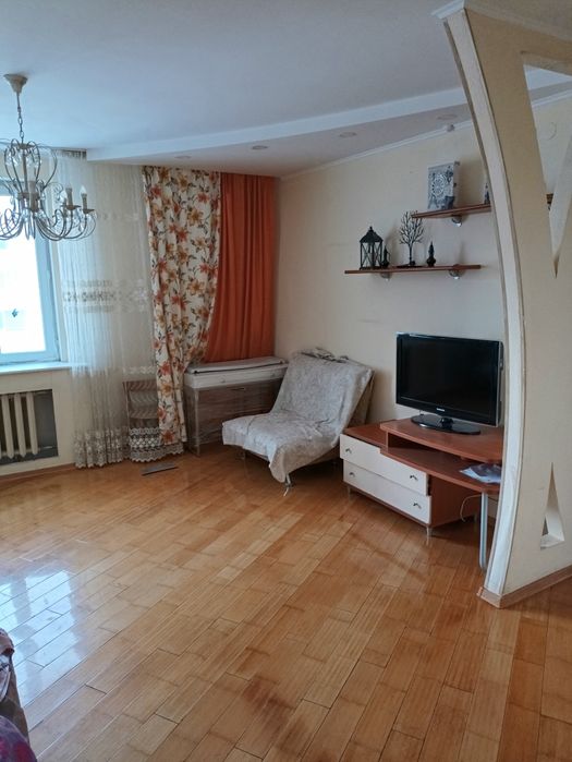 Сдам 3-Комнатную Помесячно!!!